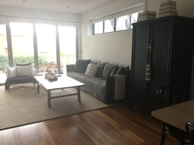 Coastal renovated family home in Vaucluse