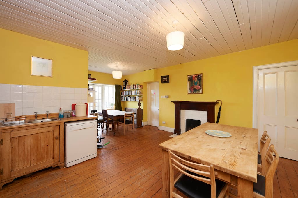 large open bright kitchen