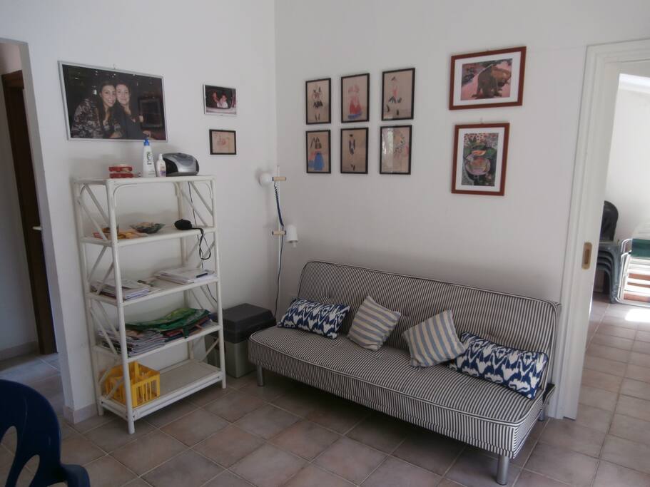 Soggiorno con divano letto