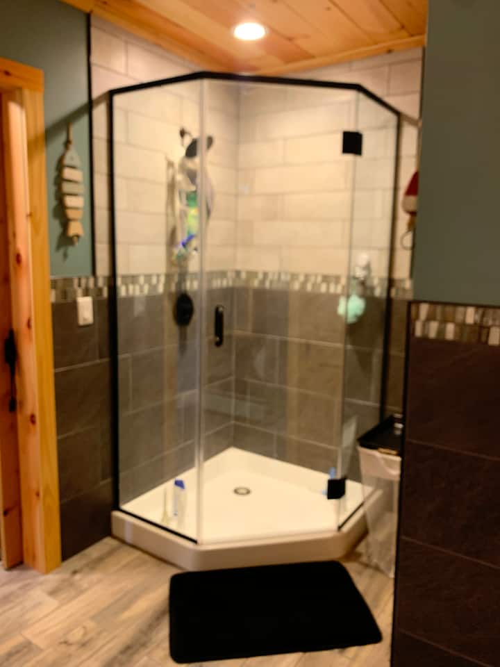 Top 10 Airbnb Vacation Rentals In Bemus Point, New York Updated 2024