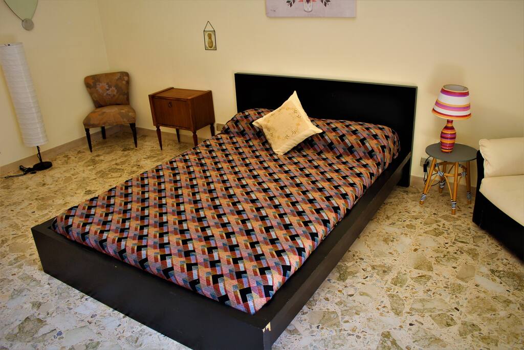 This house was the HQ of our web site (bed size 140x200cm)