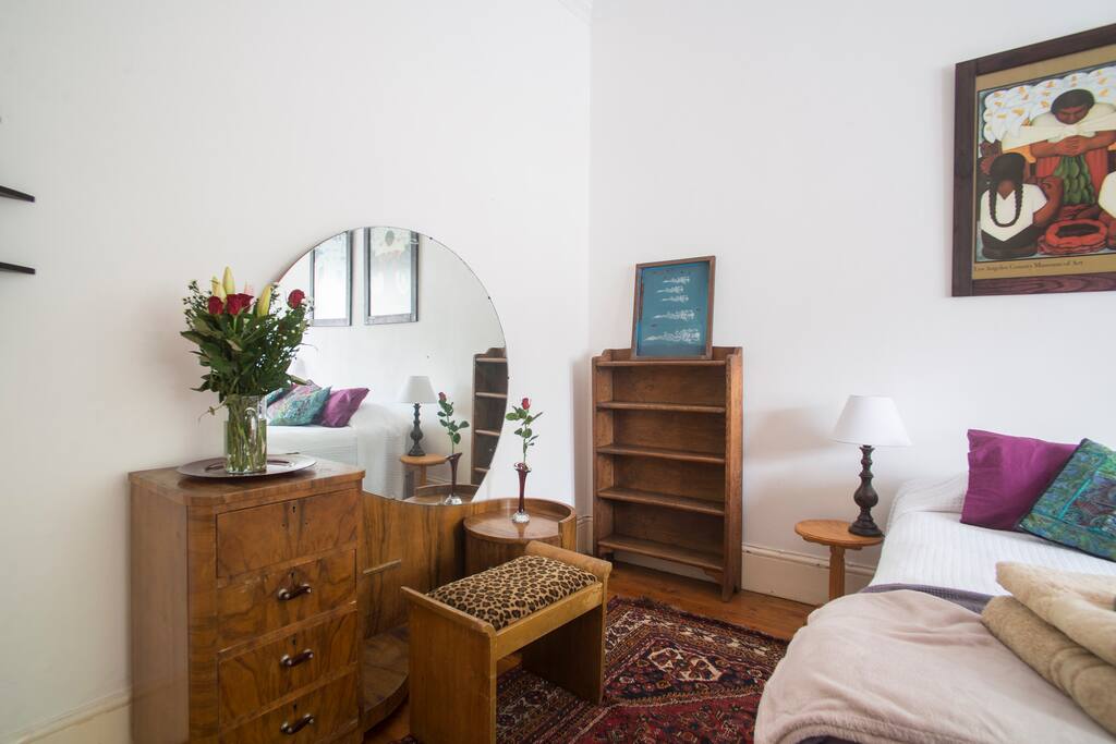 Room 1.