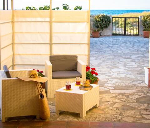 Adenia MareSole - apartment by the sea