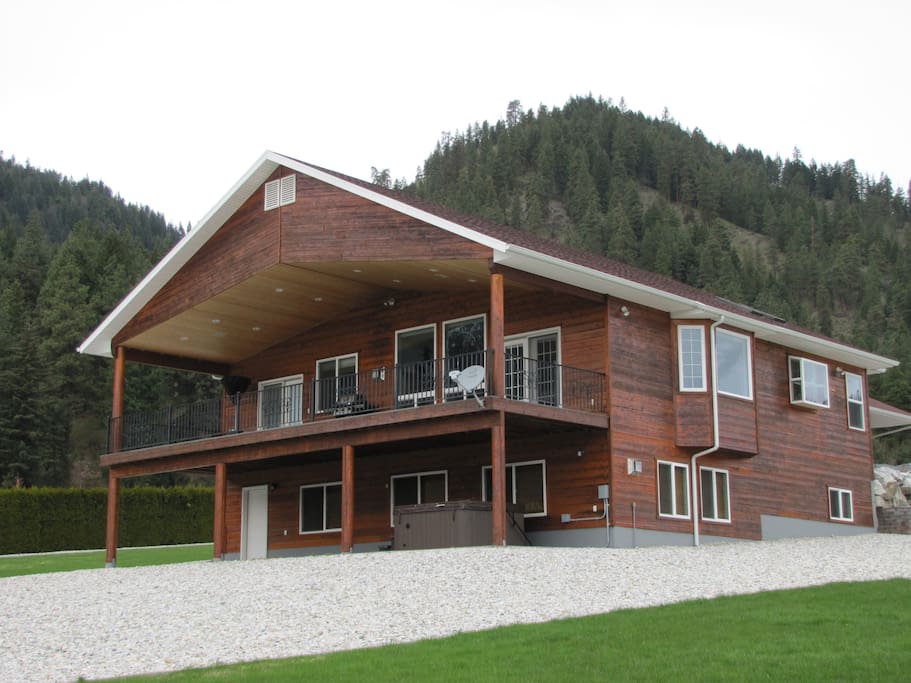 View of the house from the backyard