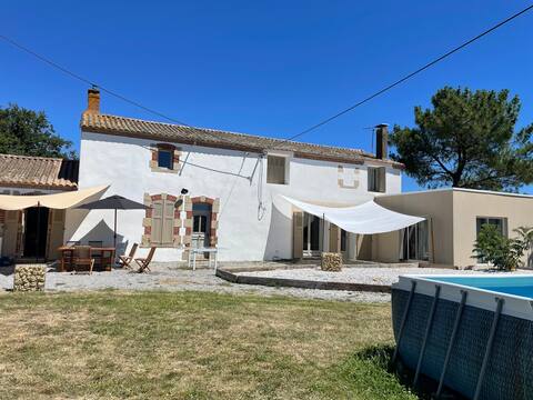 Spacious cottage 290 m2, Ext SPA, billiards and foosball table.