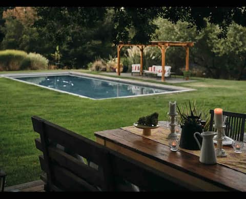 Sonoma Star Estate-soak|sip|savor + central to all