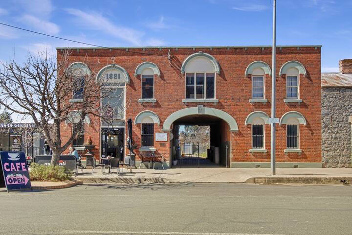 Merino Cafe Accommodation