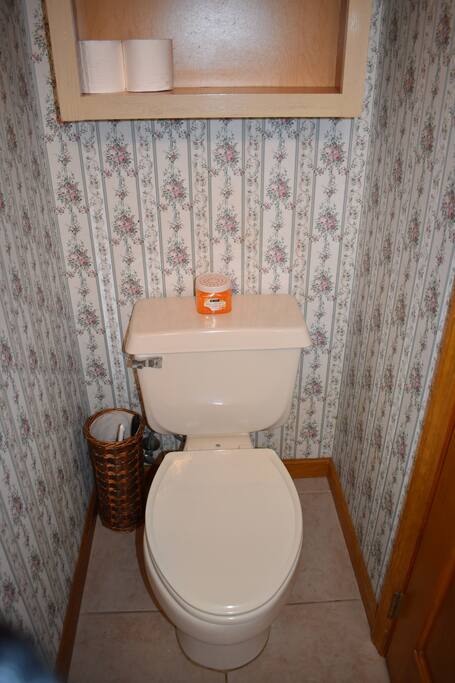 Main level shared bathroom