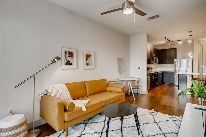 Luxury Rental In Austin's Trendy East Side! - Austin, TX