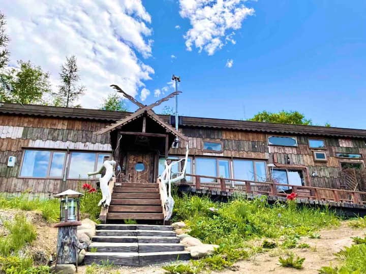 Handmade Cottage Mauna Lani Cottages for Rent in Shari, Shari