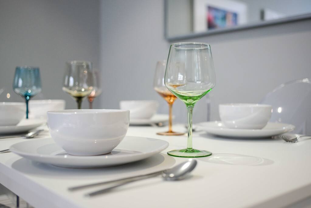 Dinning Table for up to 6