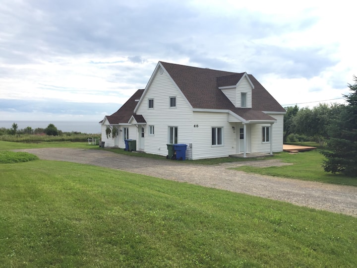 Maison Leblanc Maisons à louer à SaintSiméondeBonaventure, Québec, Canada Airbnb