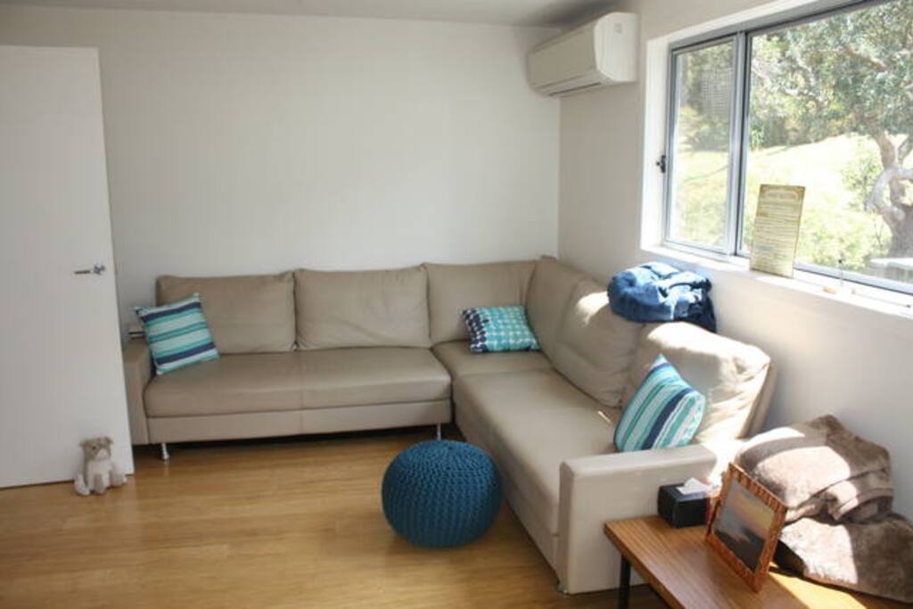Loungeroom
