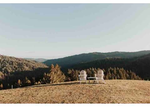 Successful Airbnb property: Ranch Stay for 2 in Monte Rio