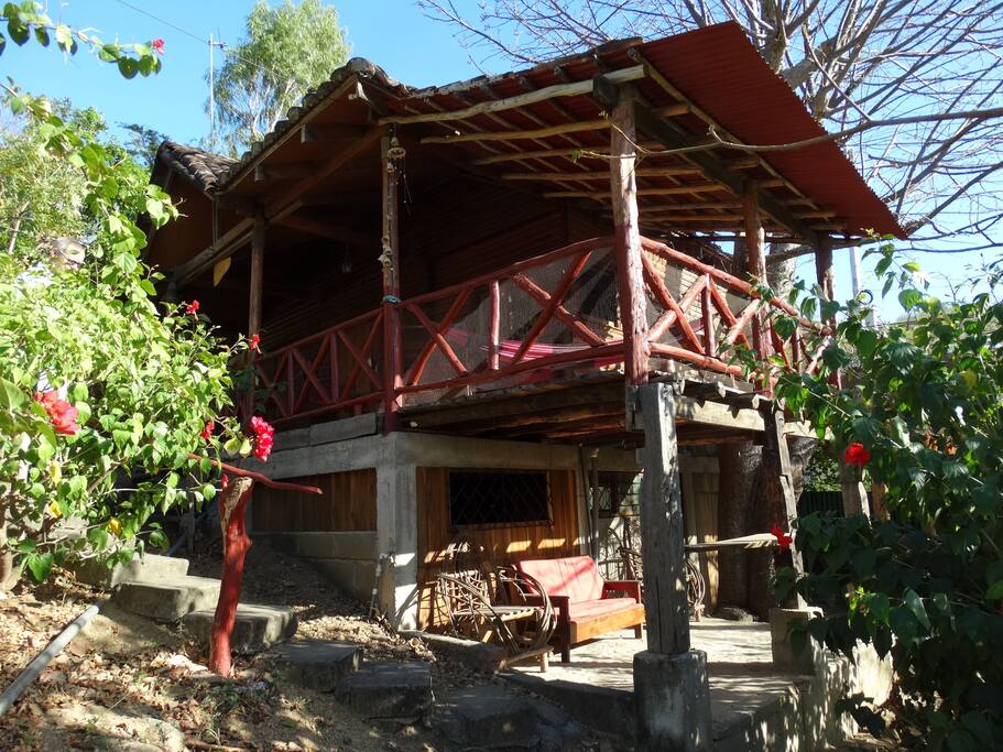 Apartment is the ground floor / Apartamento es la planta baja