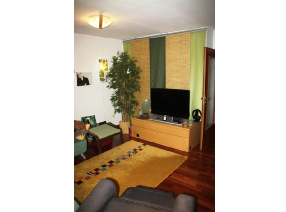 Wohnzimmer/Living room
