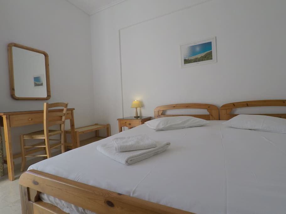 2nd Bedroom