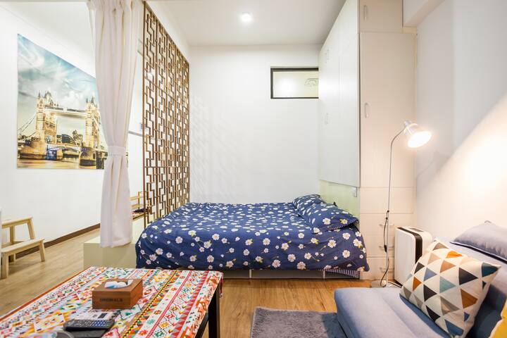 Super comfortable house in the center of the city