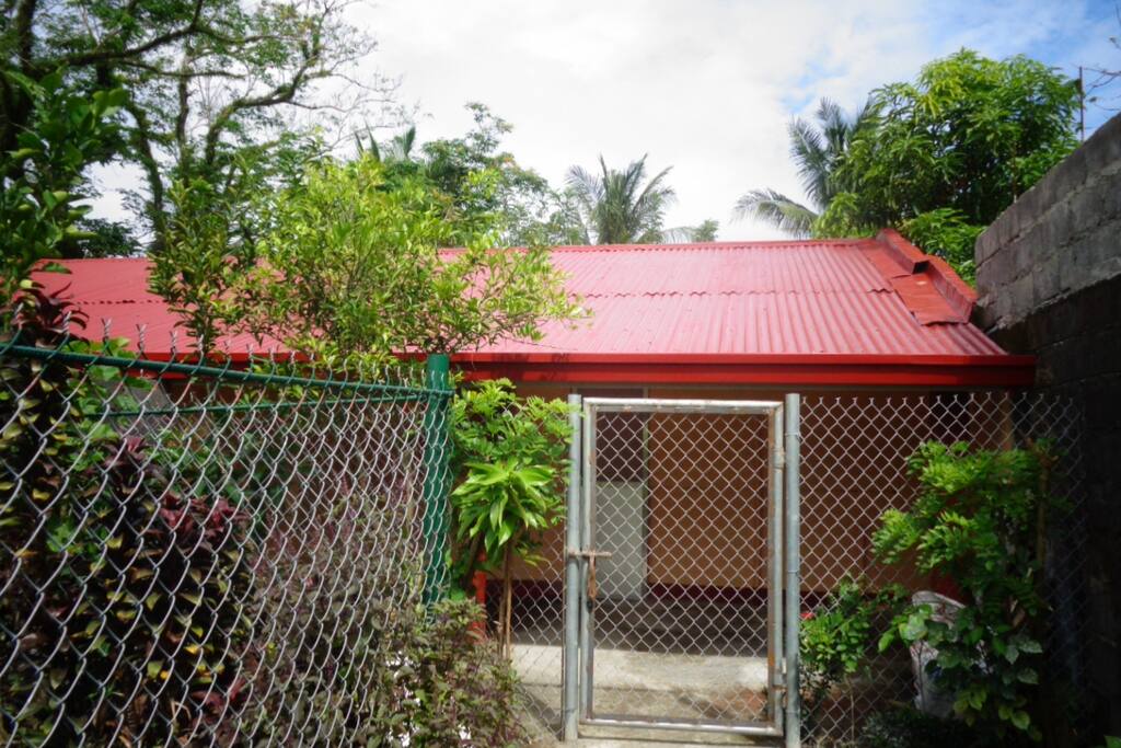 Back gate