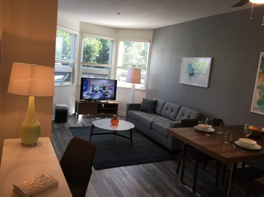 Open and Smart Studio Space