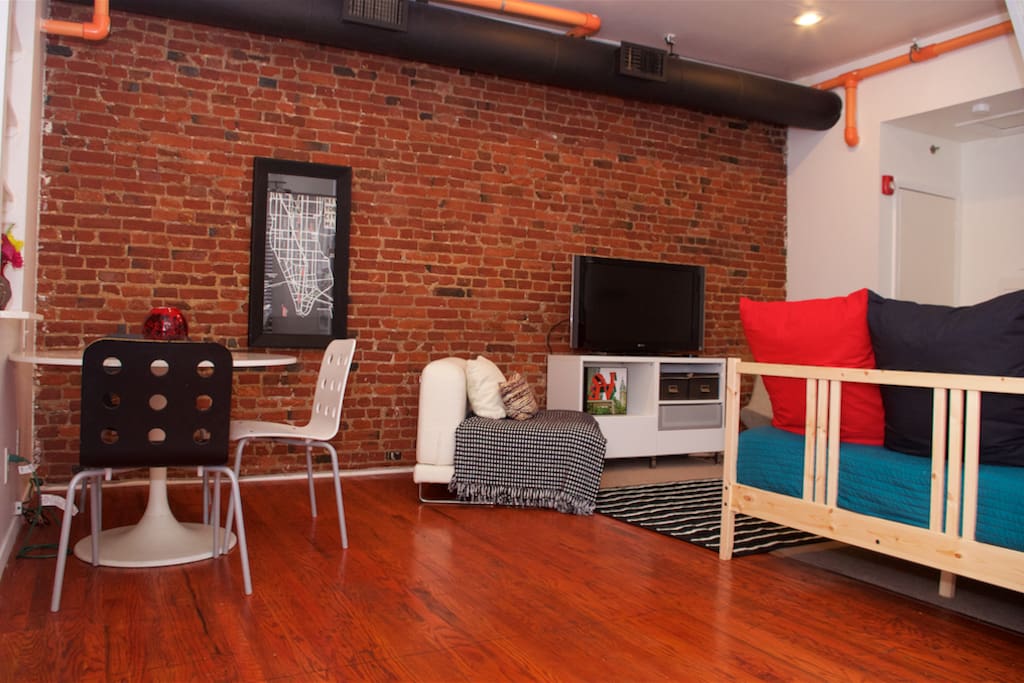 sitting area & table | view from the breakfast nook
