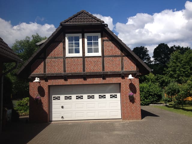 Small cottage for 2 in Behringen