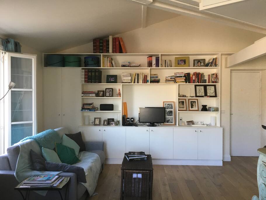 Spacious living-room