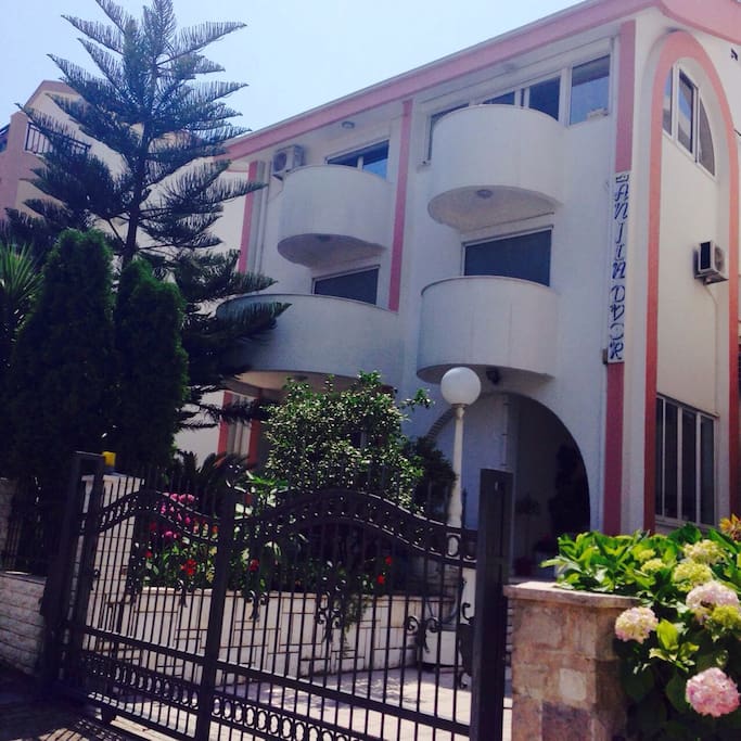 House Anjin Dvor