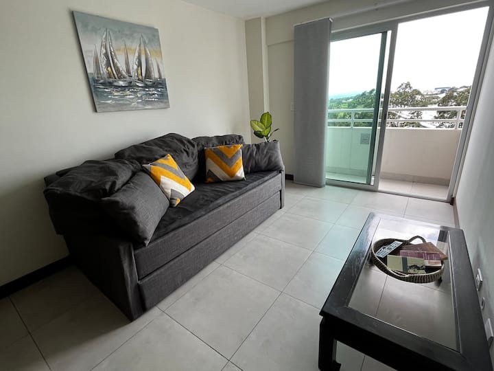 Cómodo Apartamento En Heredia - Heredia Province