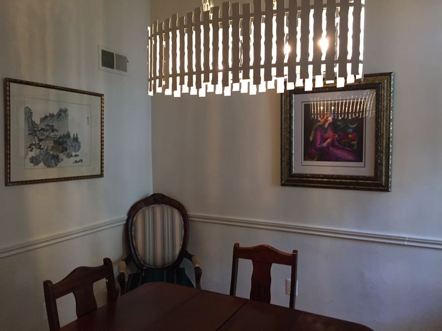 Dining room with table and 4 chairs