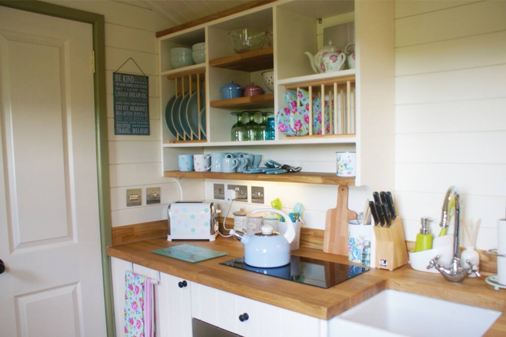 Fully fitted kitchen with grill, fridge, microwave oven and grill