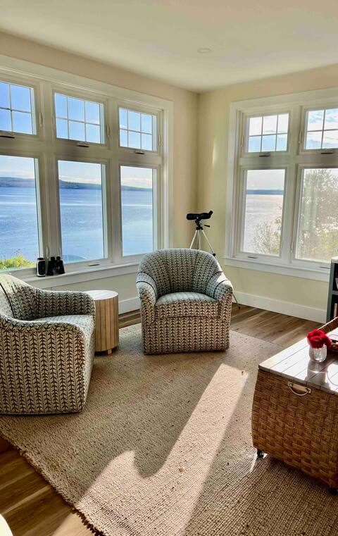 New Oceanfront Cottage
