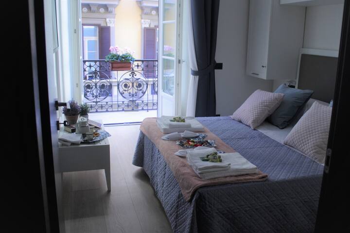 New Superior Luxury Apartment-NapoliMariana Center gallery image 3