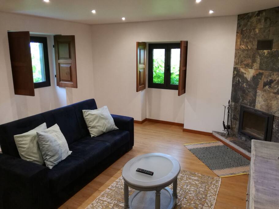 Sala com Sofá-Cama 2 Pessoas