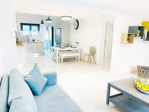 Brand New Apartment in Athens Riviera