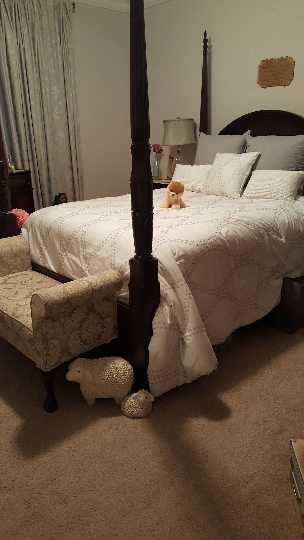 Queen QuartersBest place to stay.(Clean) Houses for Rent in Cross