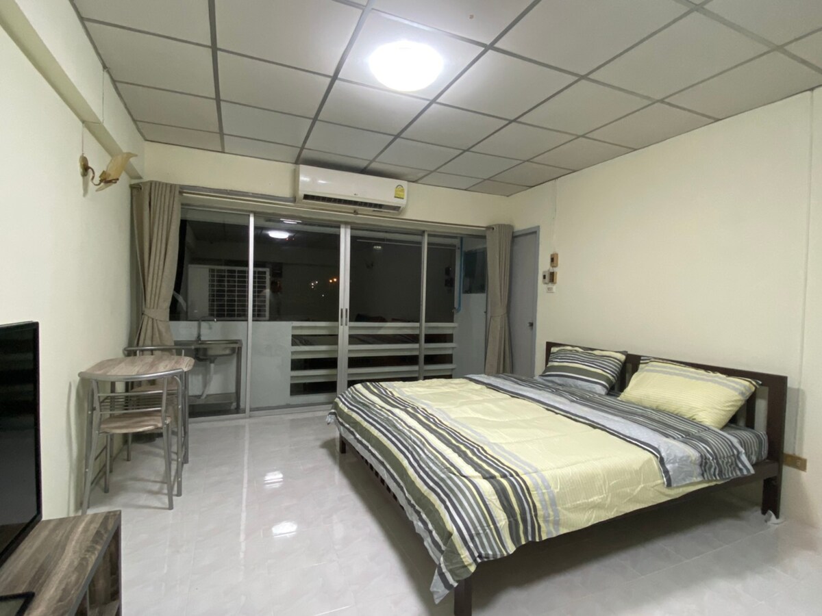 Ambienti i dhomës së gjumit