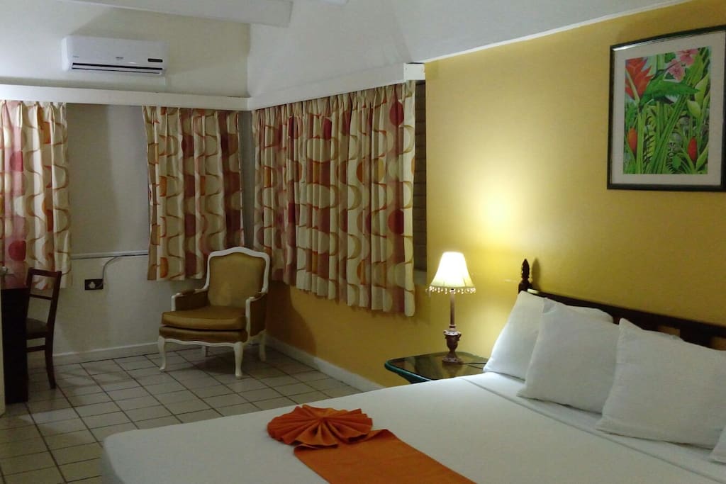 King bed room