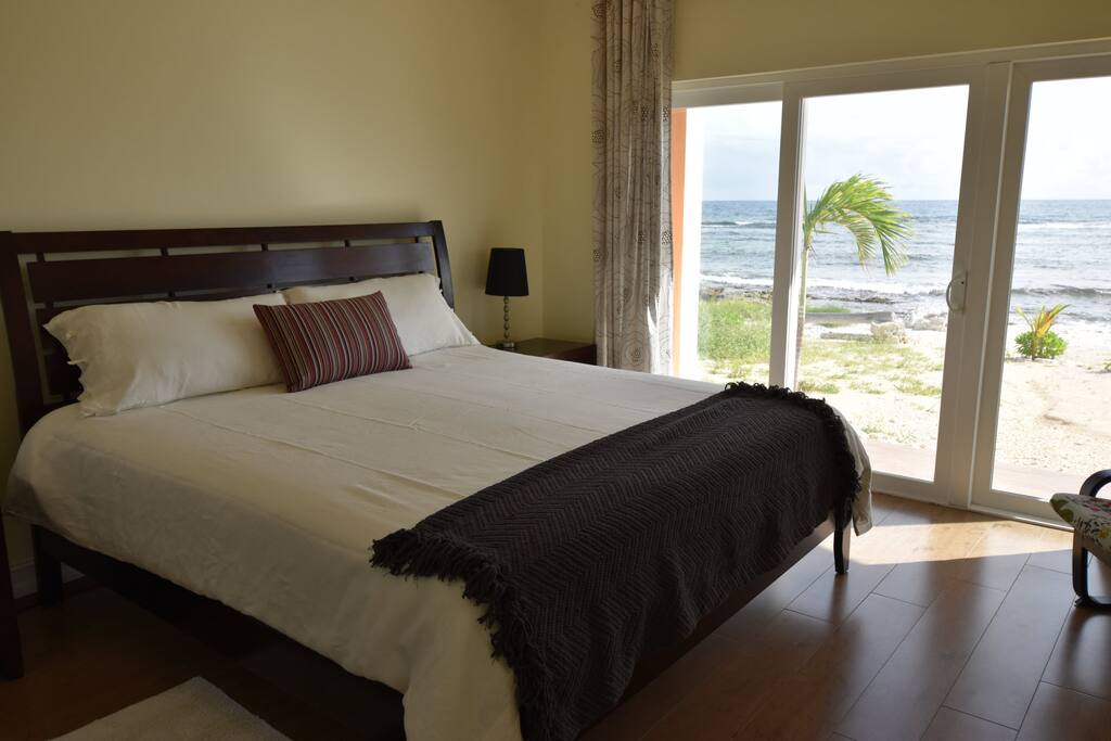 Cosy beds in spacious bedrooms