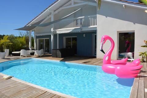 Villa with heated pool close to beaches
