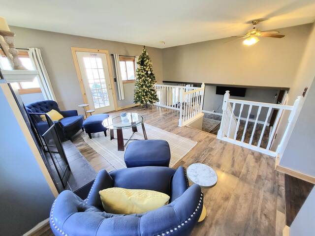 1/2 Acre in heart of the Twin Cities|Airport|Mall gallery image 3