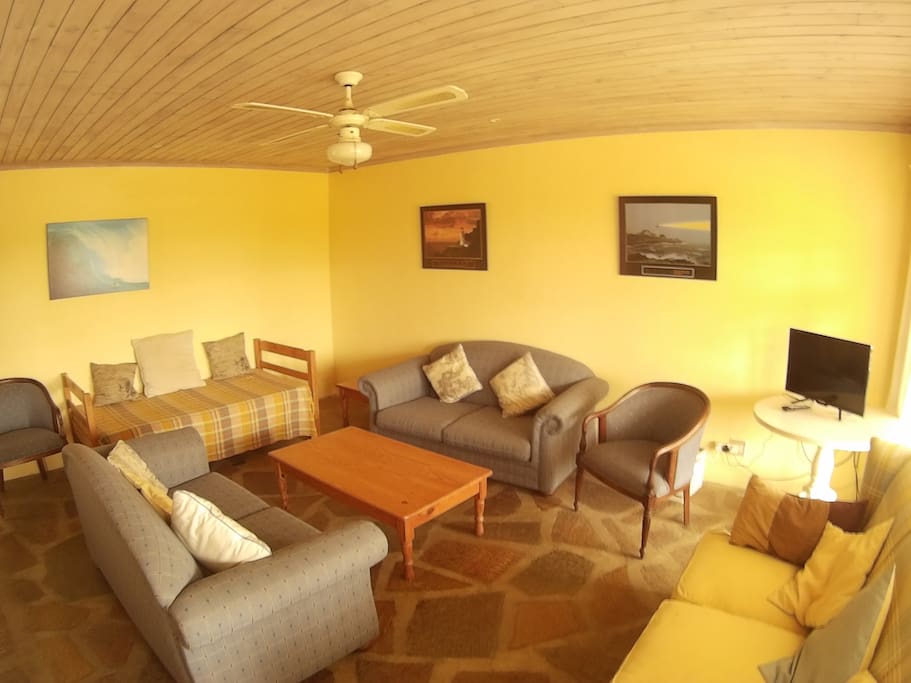 Spacious Lounge