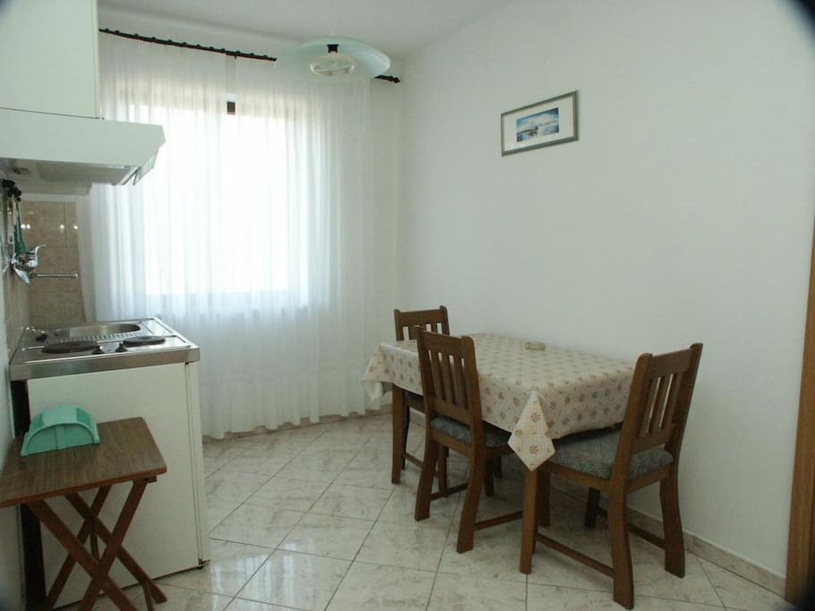 Dining room, Surface: 8 m²