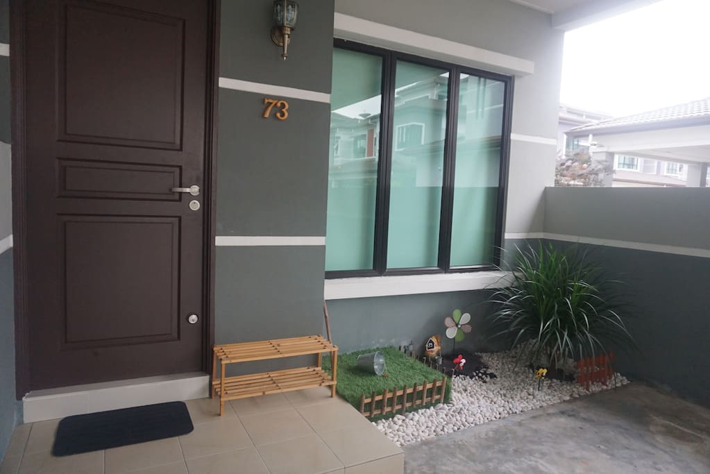 House73