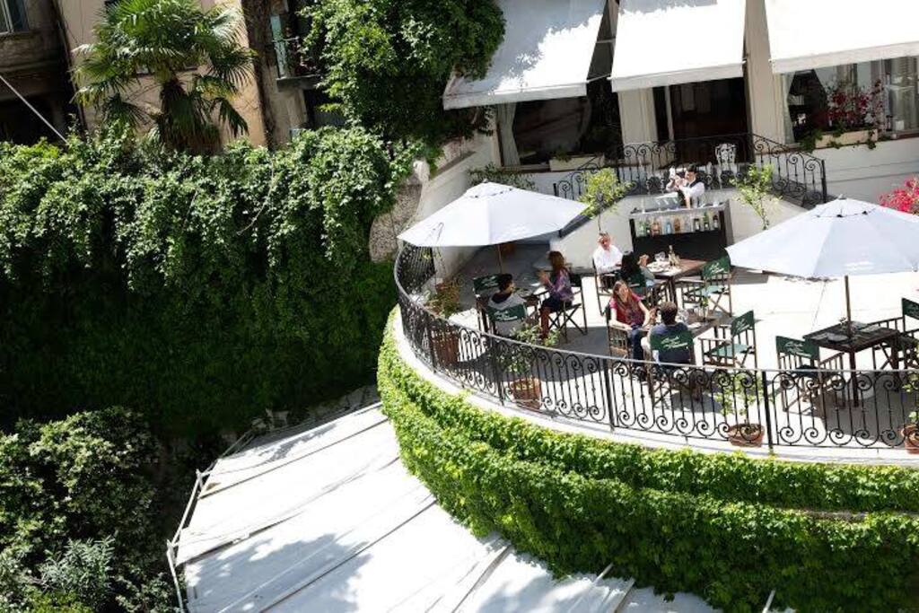 Divinos lugares al aire libre.