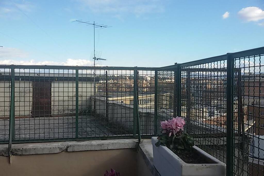Il panorama sui tetti di Roma
