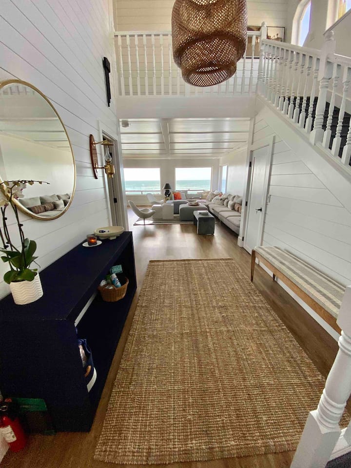 Abba Beach House-stunning Oceanfront Beach Home! - Brookings, OR