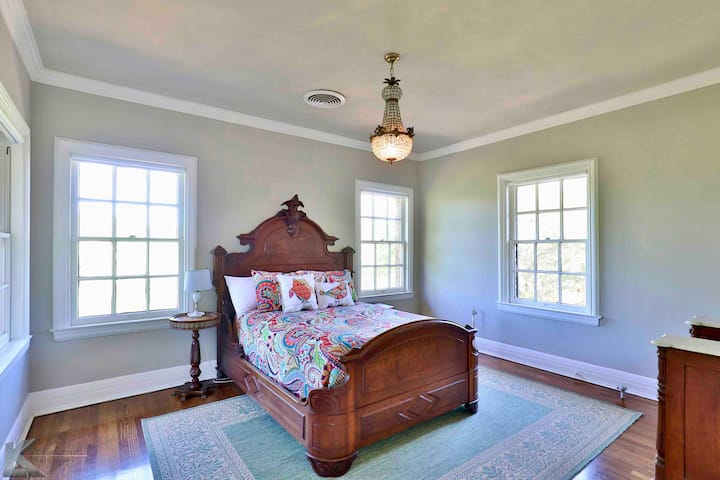 Double Eastlake bed and Eastlake dresser