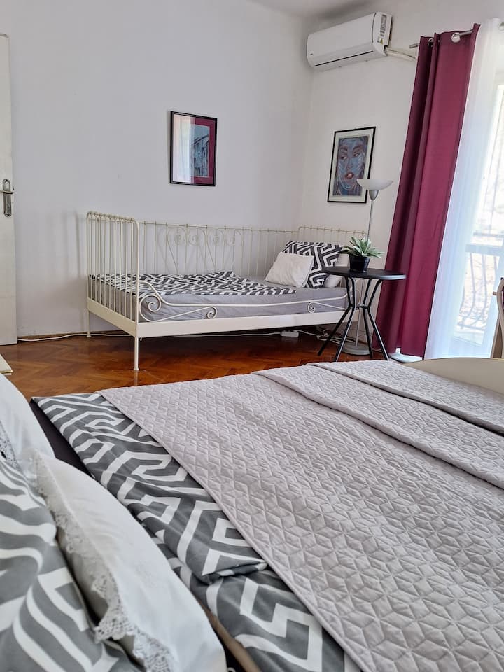 חדר שינה 1 (2+1)