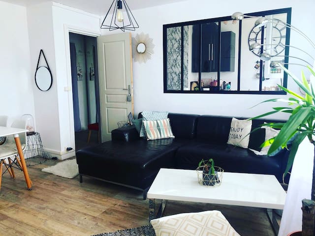 Airbnb Chatillon Vacation Rentals Places To Stay Ile De